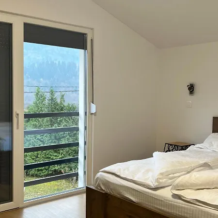 Hillside * Sarajevo